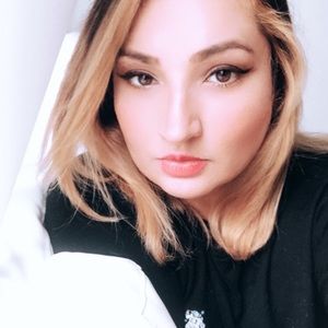 Meet your Posher, Jacqueline